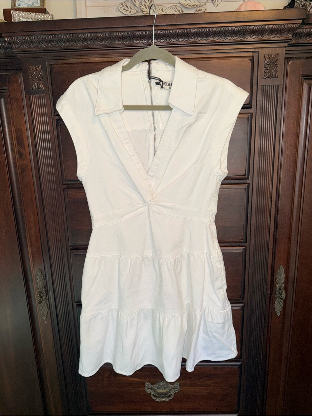 Velvet Heart White Collared V-Neck Tiered Mini Dress